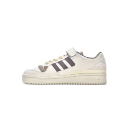 Yeezysale adidas Originals Forum 84 Low Fleece White Brown