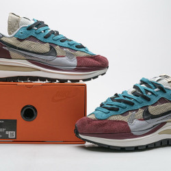 Yeezysale Sacai x Nike Pegasua Vaporfly String Black Villain Red